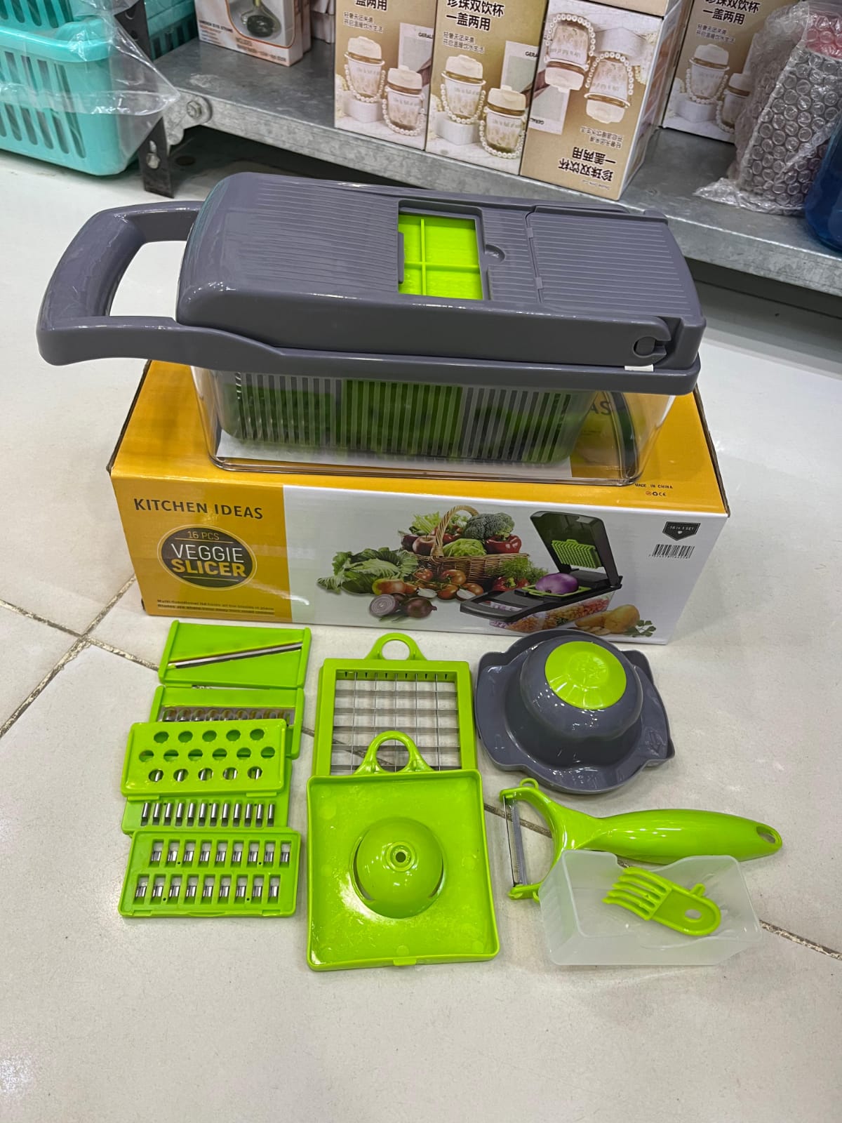 16-in-1 Multifunctional Vegetable Chopper & Slicer